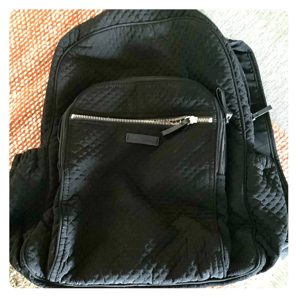 Vera Bradley Backpack. 5 total pockets.
